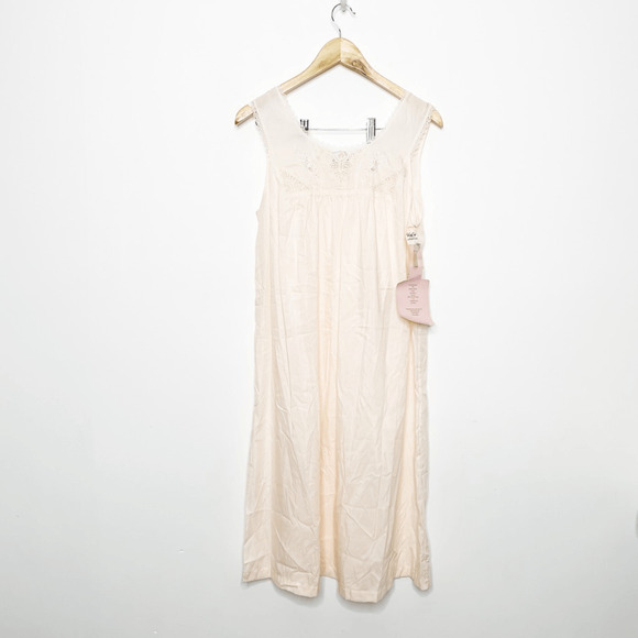 VTG 80s VANITY FAIR pink nightgown embroidered lightweight NWT WOMENS M medium - Picture 2 of 5